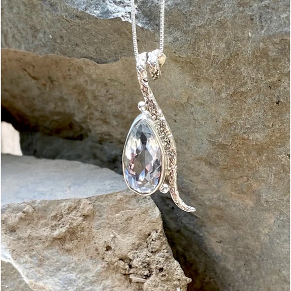White Topaz Necklace - Picture 12 of 16